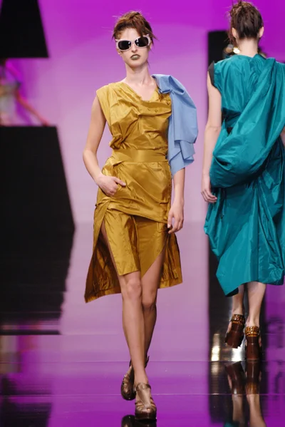 Look 49